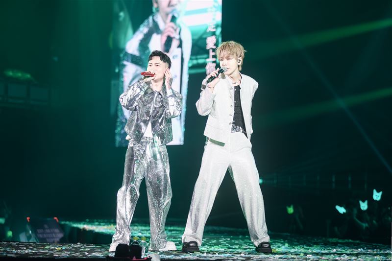 蕭秉治演唱會5大驚喜!不只Energy 合體鼓鼓「炸翻高雄巨蛋」