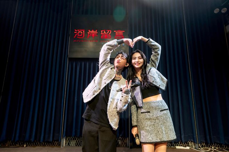 陳緗妮不幹了！與謝和弦「這層關係結束」曬文件宣告：是時候放下