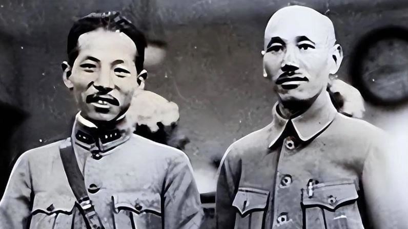 張學良送一塊金錶給蔣介石賀壽!蔣介石卻回贈「一雙繡花鞋」