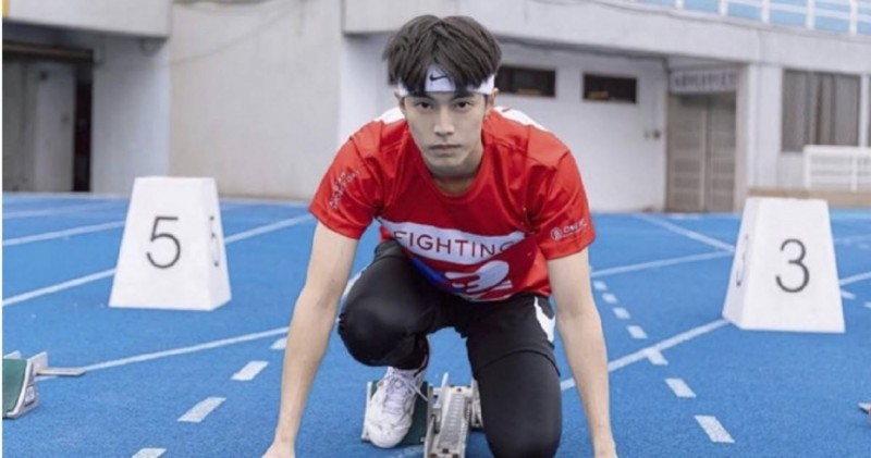 純愛之約／《全明星運動會》徐謀俊咖啡廳約會陳沐青　甜蜜散步靠緊緊