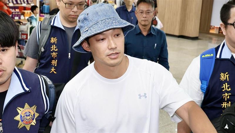 威廉入圍金鐘獎超開心！網友犀利問一句歪樓　按讚數比他高4倍