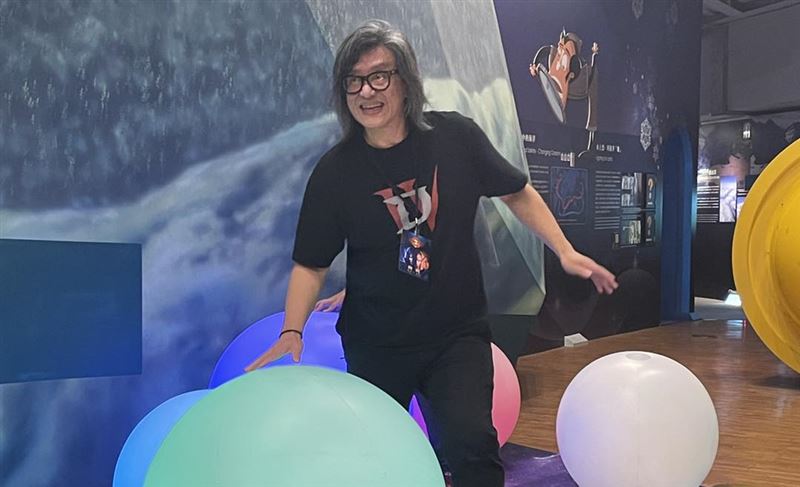 台藝人轉發中共93閱兵！「大咖歌王」曬軍旅照不忍表態了　網全狂讚