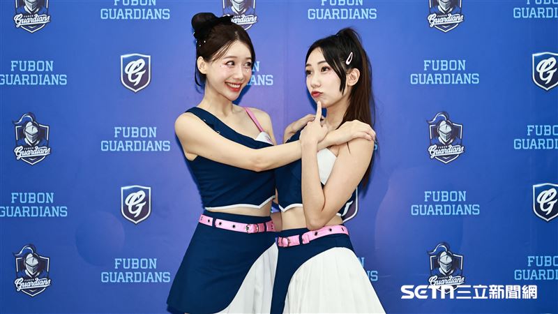 獨家／李雅英好心提醒檸檬韓國很冷卻被凹送大衣　她神回「發熱衣可以」