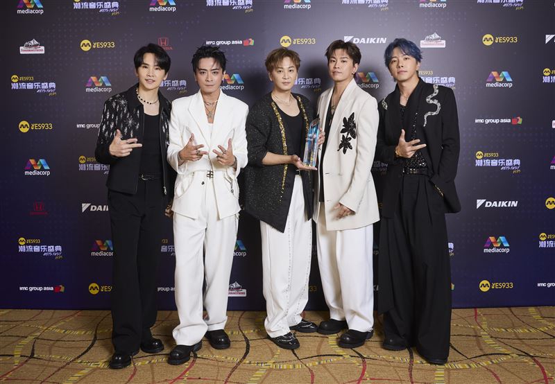 Energy「新加坡金曲獎」最大贏家！牛奶彩排消失…書偉狠虧這句