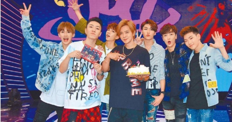 羅志祥力挺C.T.O愛徒爆緋聞　「星老闆」張惠妹當年推BOXING奪金曲