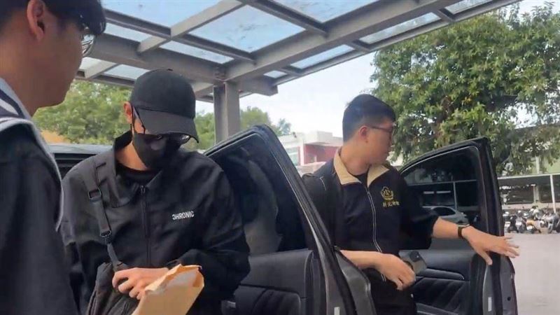 閃兵案被法官靈魂拷問…Teddy說10分鐘稱「後發現違法」:心存僥倖