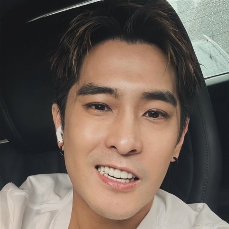 消失演藝圈11年！偶像劇男神爆「遭繼母菸燙、毆打」崩潰全說了