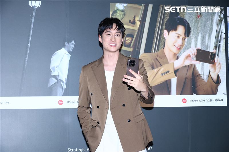 劉俊謙認都幫女友拍照！甜喊：睡著也可愛　霸氣包場《泥娃娃》挺蔡思韵