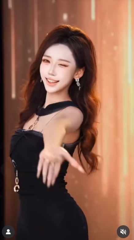 楓葉姐姐首度公開素顏！真實膚況超驚人　影片曝光網嚇傻：完全打臉酸民