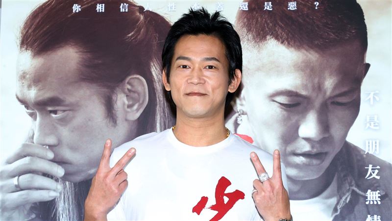 顏正國肺腺癌逝！有症狀已末期…..醫嘆：僅1招能及時保命