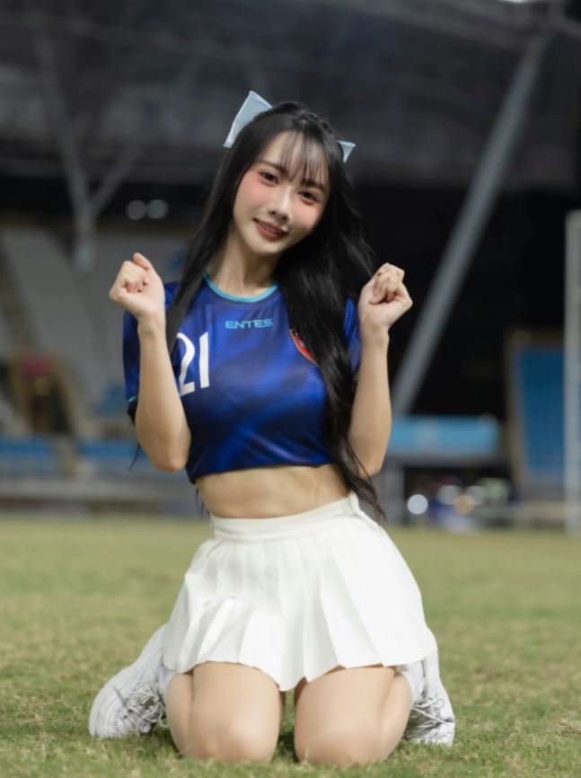 台灣足球隊啦啦隊「遭酸丟臉」！她罕見動怒回嗆　1句話被全網讚爆