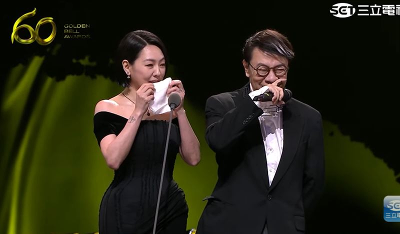 金鐘60/小S復出衝微博熱搜第一!奪獎瞬間表情曝 網讚:值得一座金鐘