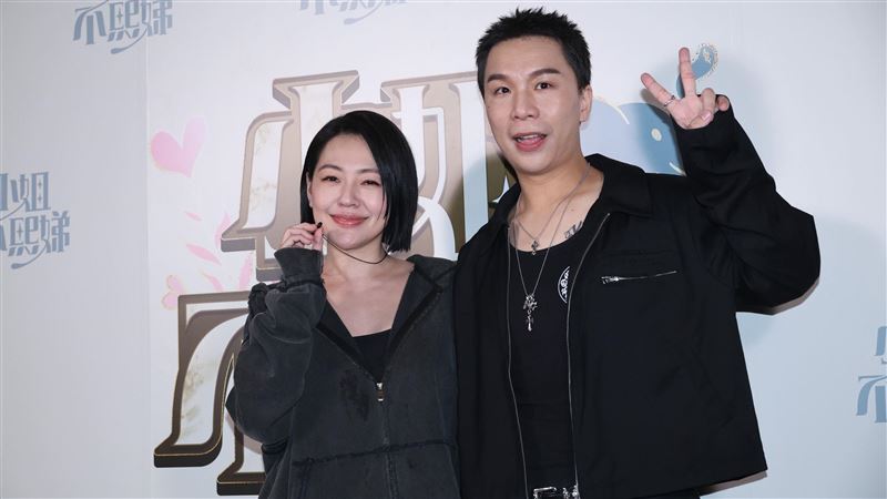 不只大S保佑！范瑋琪金鐘前夕陪小S吃飯禱告　和陳建州在家守電視前痛哭