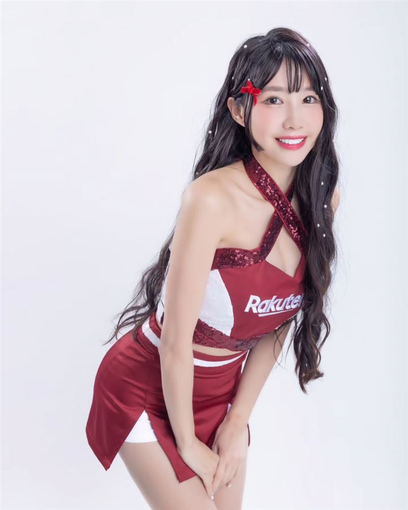 檸魂割姬出現對手！筠熹燒聲熱唱〈跳樓機〉全場驚呆　檸檬：我跳樓了