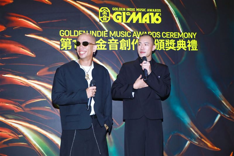 才奪金4個月!金曲歌王呂士軒自爆「意外弄斷獎座」計劃乾脆融掉