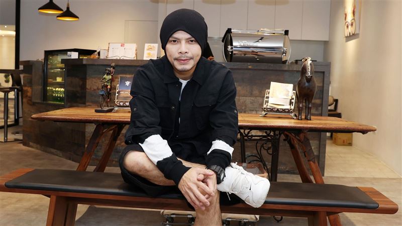 飄向檢方？謝侑芯猝死扯出黃明志涉毒風波！她驚訝1事：有需要硬邦邦