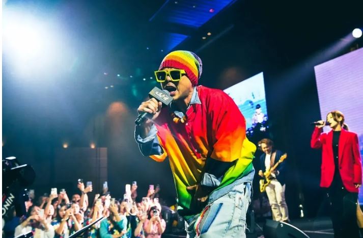 謝侑芯進廁所30分鐘後身亡「黃明志口供曝」…揭遲遲沒聽到水聲衝浴室