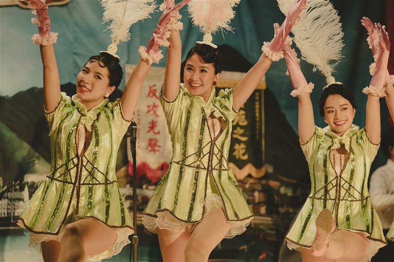 9m88穿短裙熱跳大腿舞!林美秀不計酬勞「親上陣編舞」 超華麗造型曝光