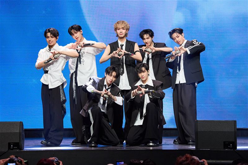 出道未滿1年!F.F.O鈞嘉演戲「被導演罵到哭」認:赤裸面對情緒