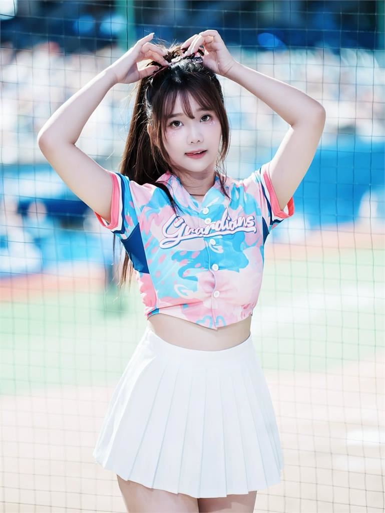 富邦女神畫面性感爆擊！奶昔浴缸泡澡照曝光　拍到韓國破尺度大升級