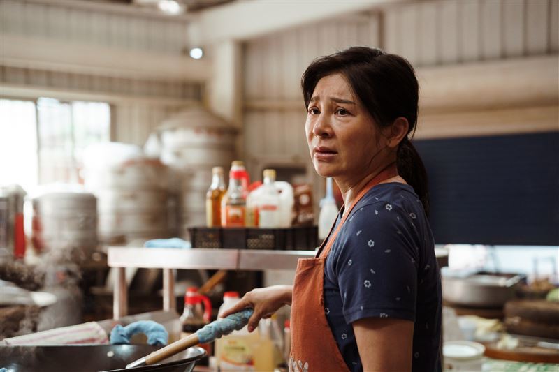 王彩樺增胖又全素顏演出!老公是「劈腿慣犯」狂吵架 驚動鄰居險報警