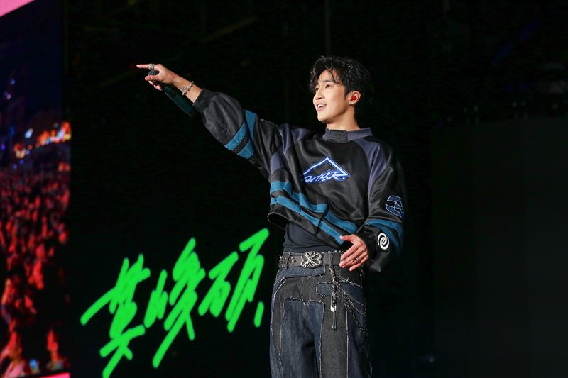 明年升格當爸！婁峻碩首公布「寶寶性別」　焦凡凡懷孕近況曝光