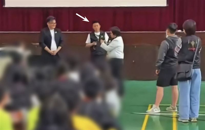 賓賓哥坑粉斂財!把VIP群組當搖錢樹 她們砸鉅資「買聖物」發現全套路