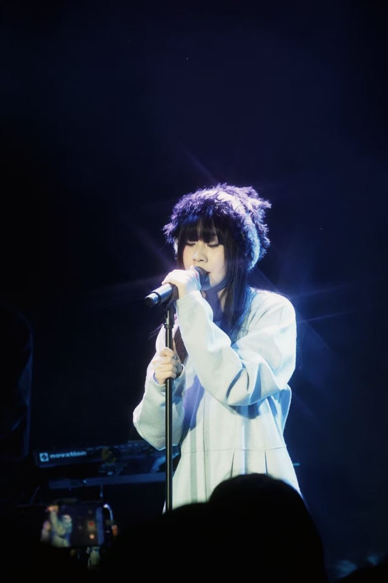 白安開唱憶亡父淚崩!悲嘆「我該用什麼才能留住你」認:最難唱的歌