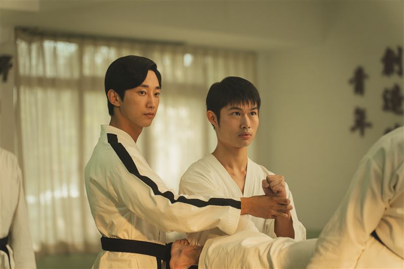 郭子乾兒子首登大銀幕!「同框大咖韓星」狠揍對方 拍一半險出事