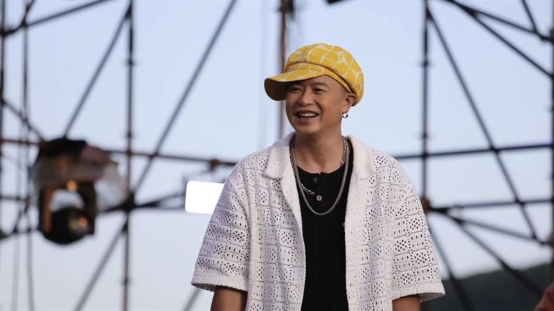 獨家／搬石頭砸自己腳！彈頭不滿宇豪與張傑　將前成員與「閃兵」連上線