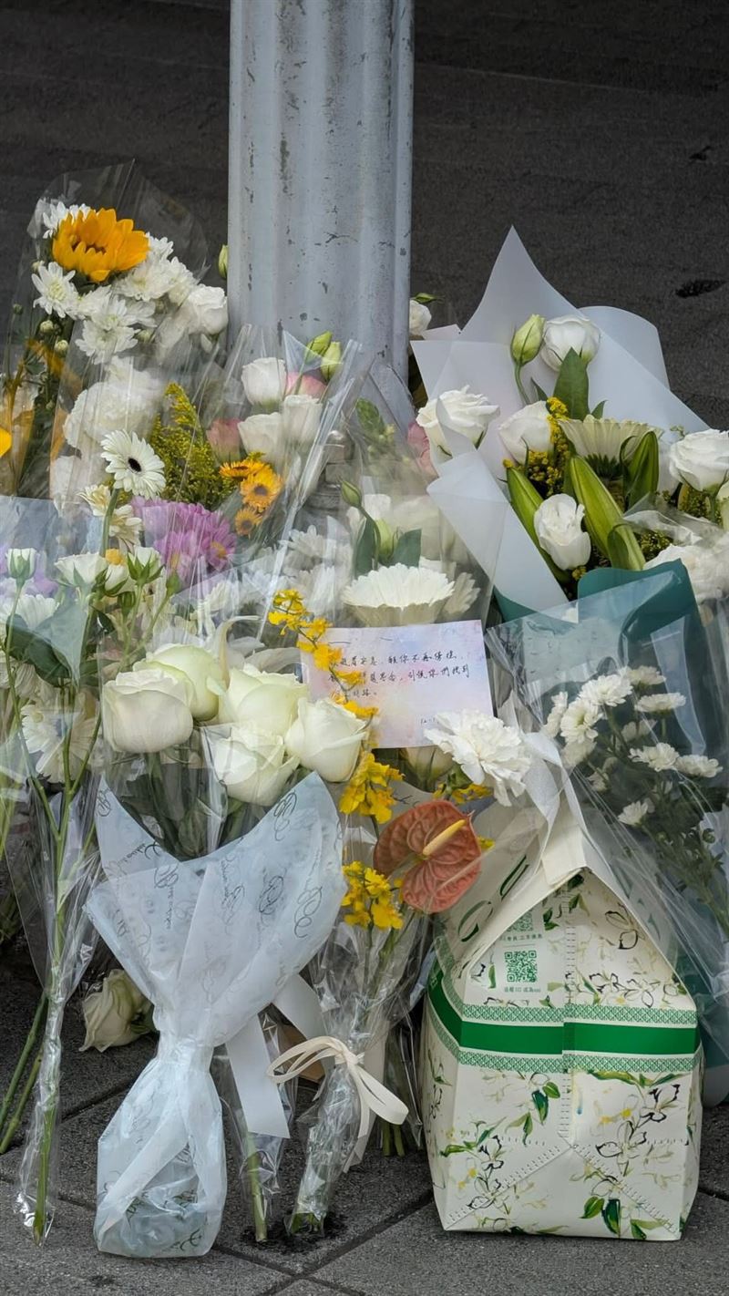 UG獻花事件被罵翻！品牌遭挖前世今生　財經網美：恐是中國的白手套