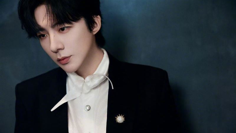 劉宇寧跨年夜翻車！一邊唱一邊懷疑人生　秒回一句話全場笑爛