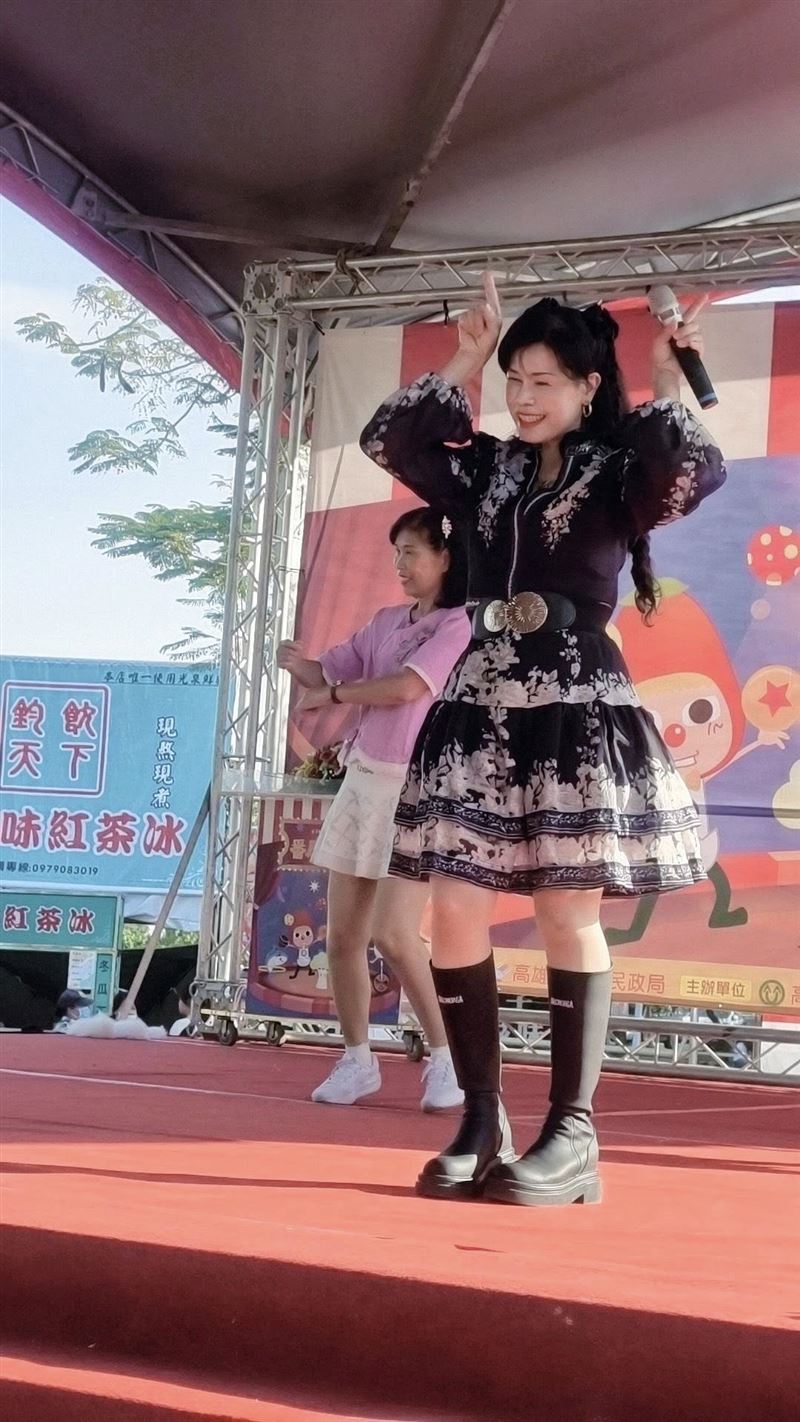 魔性《羊咩咩》爆紅！她學羊叫太像網虧「沒叫妳超越」　兒感性發聲揭秘