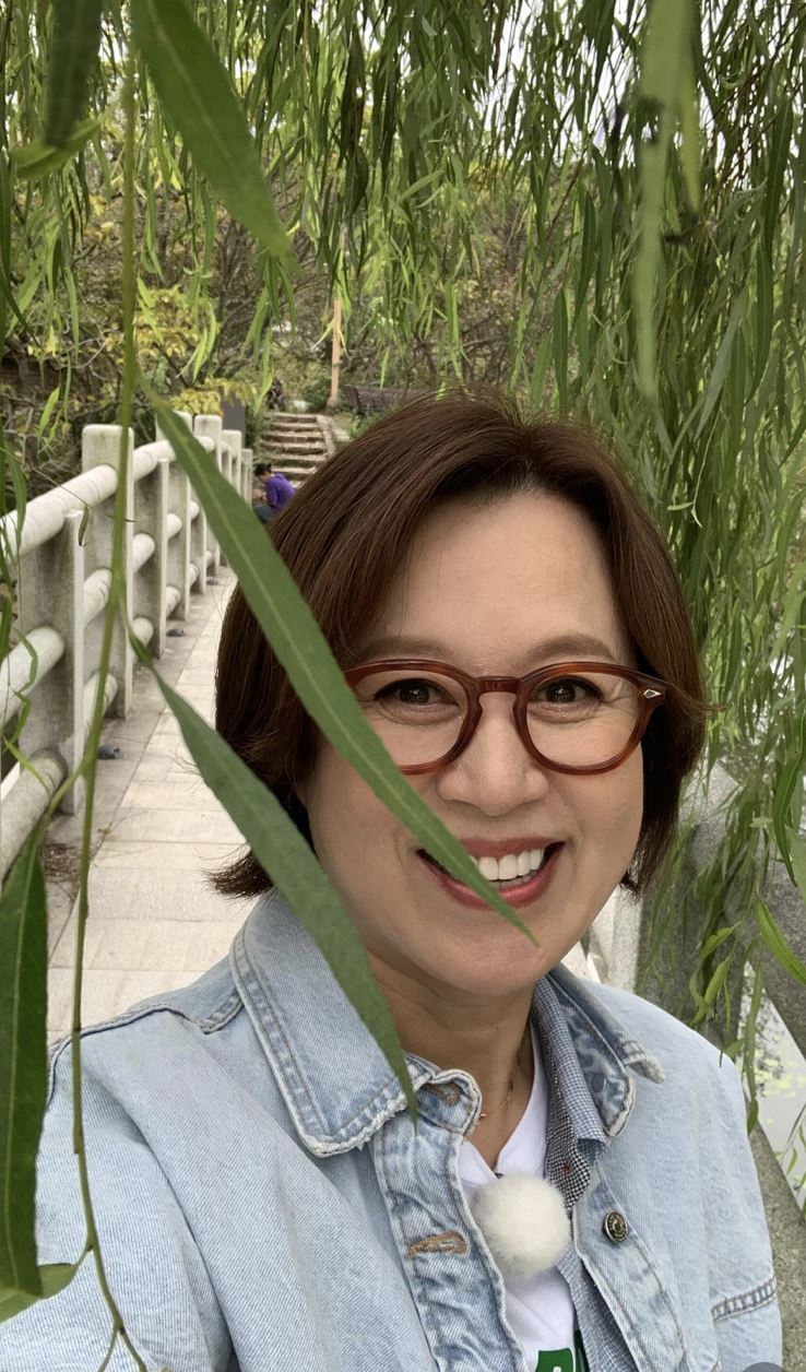 去年震撼宣布罹乳癌！大咖女星燦笑露面了　「最新病況」曝光