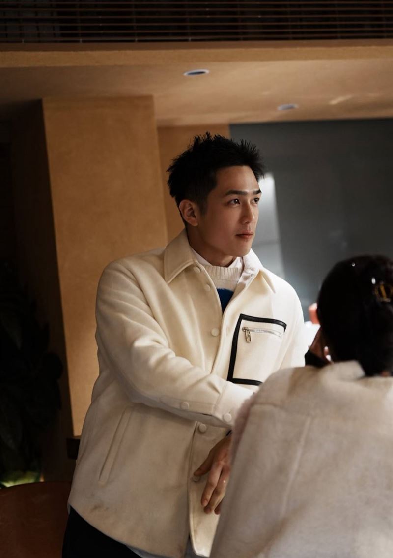 昔一天一片吐司果腹！本土男星轉戰中國近況曝　網驚呼：口音全變