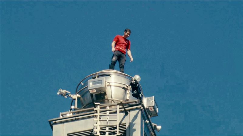 霍諾德成功徒手爬101！母親首發聲洩「真實反應」　攀岩超狂經歷曝光