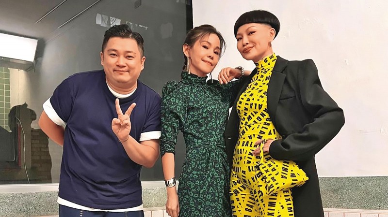 彭佳慧冷血切割「施捨」打發經紀人　轉身簽入好友旗下