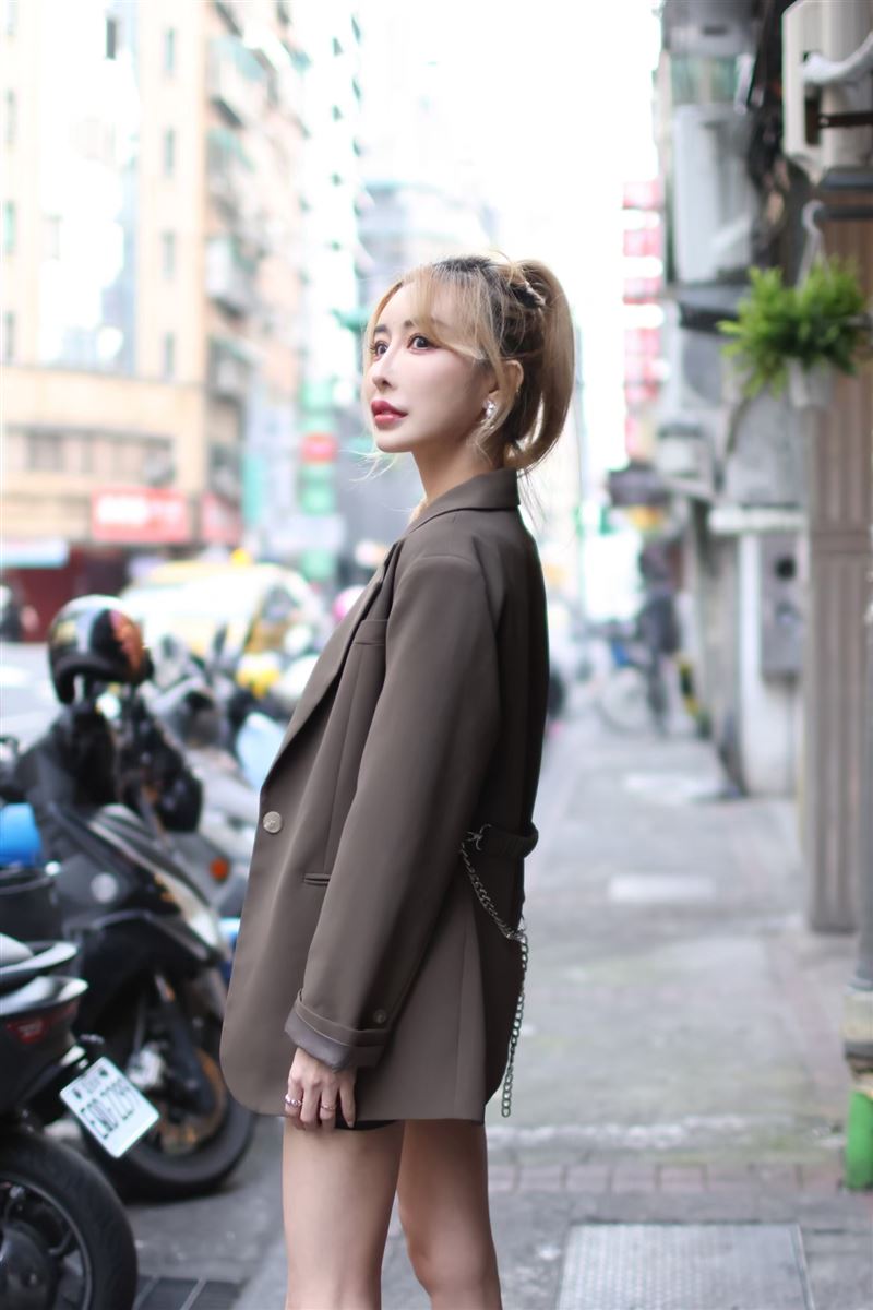 雪碧驚爆「黃明志謝侑芯交往中」！曝光他偷吃：好像有正宮