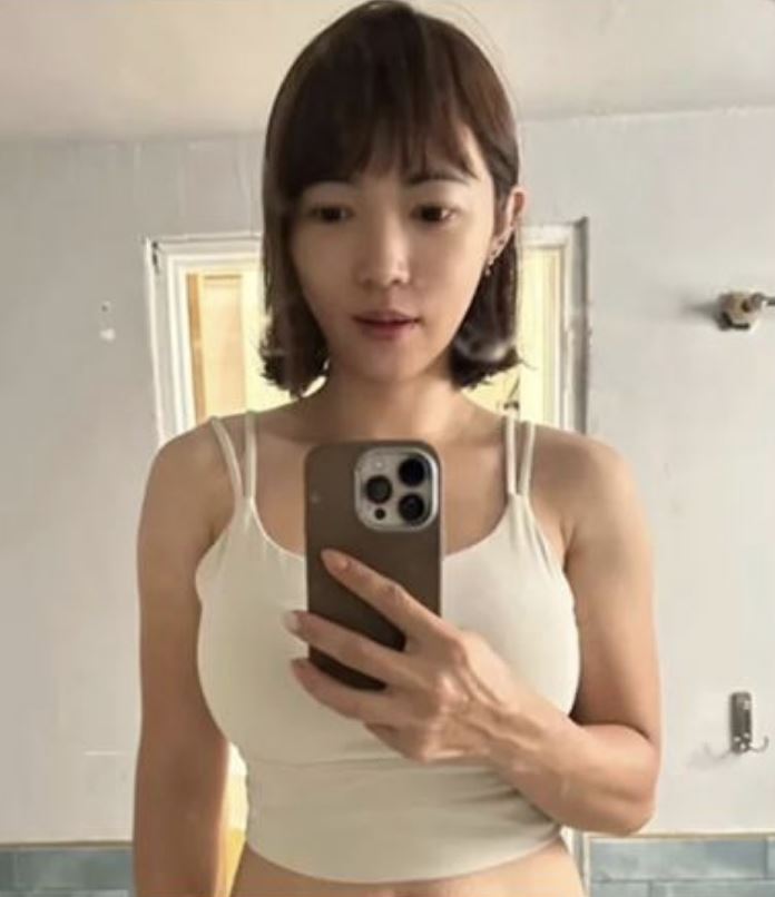 七寶媽爆又懷孕了！昔爬山一半「感覺來了」就近草叢處理還拍成影片