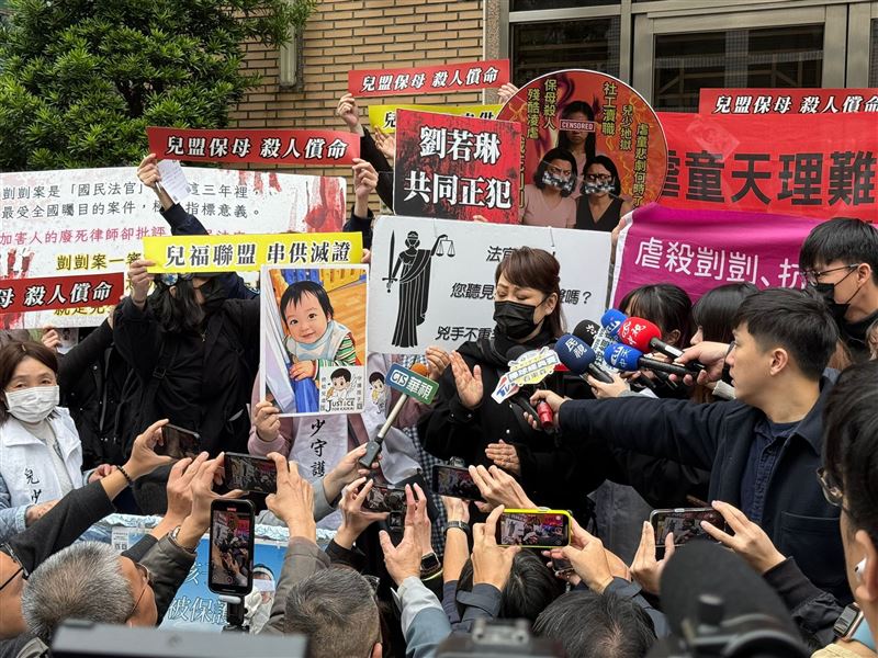 郁方怒轟剴剴案「社工失職」質疑只靠照片訪視:小孩要憑運氣長大?