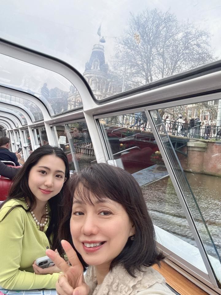 59歲蔡幸娟「年輕嫩照流出」！顏值不輸白富美女兒　母女基因神遺傳