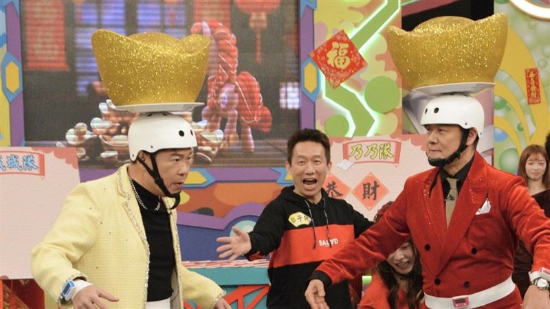 徐乃麟怎麼了？錄影突「怒摔手稿」　氣到直呼：不要看了