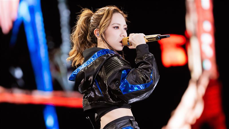 鄧紫棋16萬張門票秒殺賣光！粉絲悲痛哭喊心碎了　4場大巨蛋都無緣朝聖