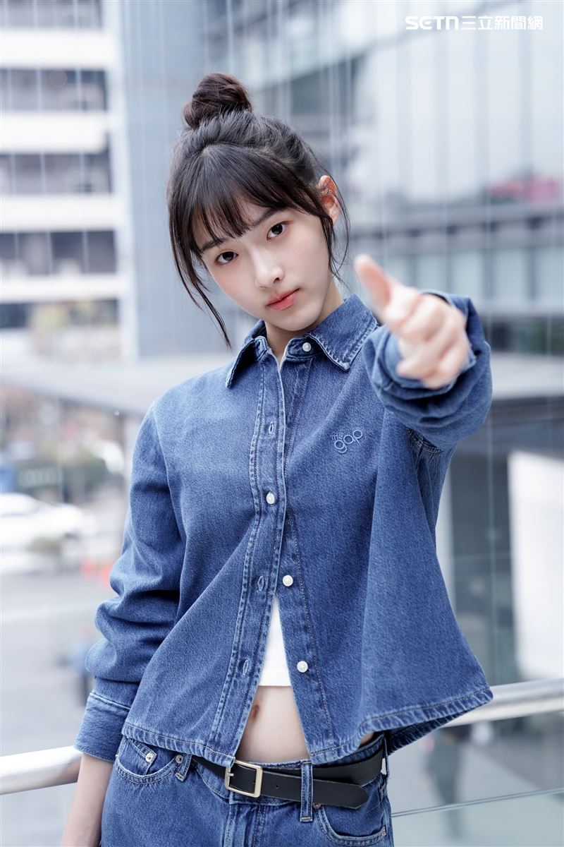 專訪/何曼希《陽光女子合唱團》爆紅!昔赴韓當練習生 親揭內心陰影