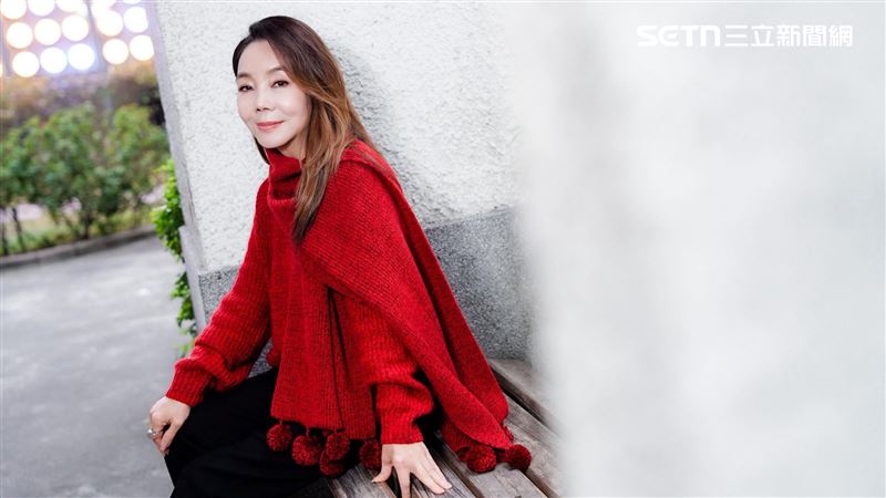 超大咖天后過年驚人紅包!金額大到裝不下 乾脆開支票放進去