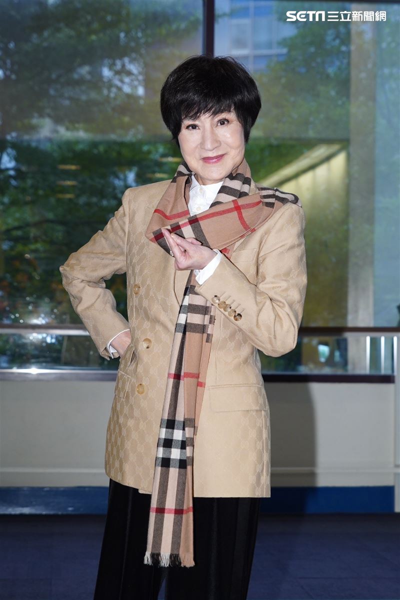 才被目擊坐輪椅！78歲歌仔戲國寶爆「心臟血管堵塞」　裝3支架病況曝