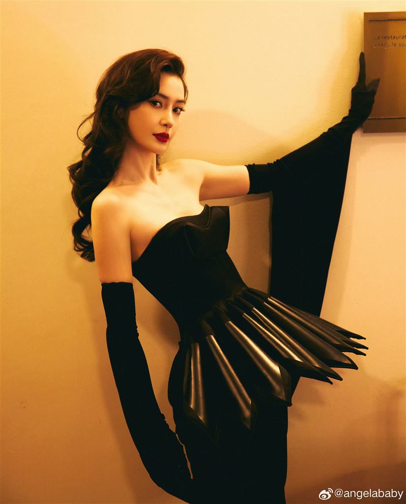 離婚黃曉明4年爆新戀情！Angelababy傳秘戀小鮮肉　「關鍵證據」曝光