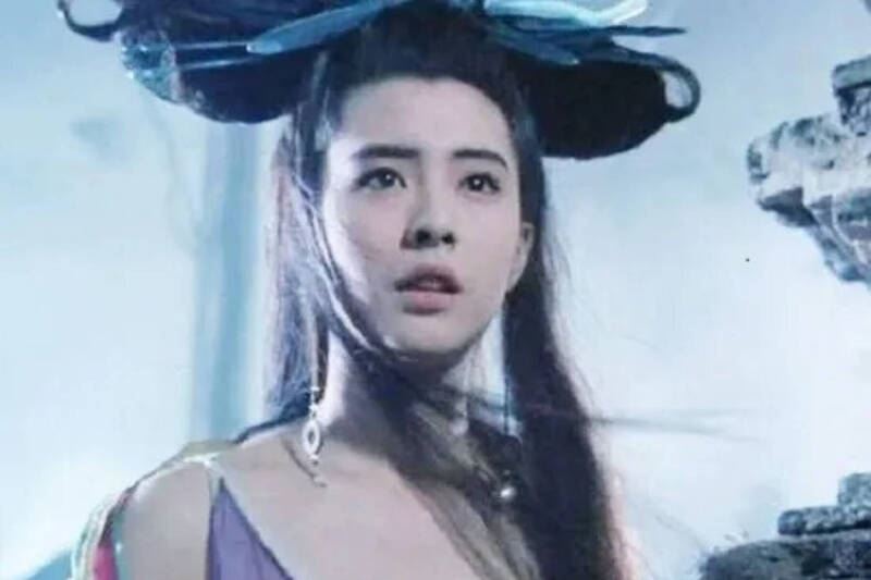 永遠「聶小倩」公開現身！王祖賢素淨白衣「頌缽會」網洗版：仙氣炸裂