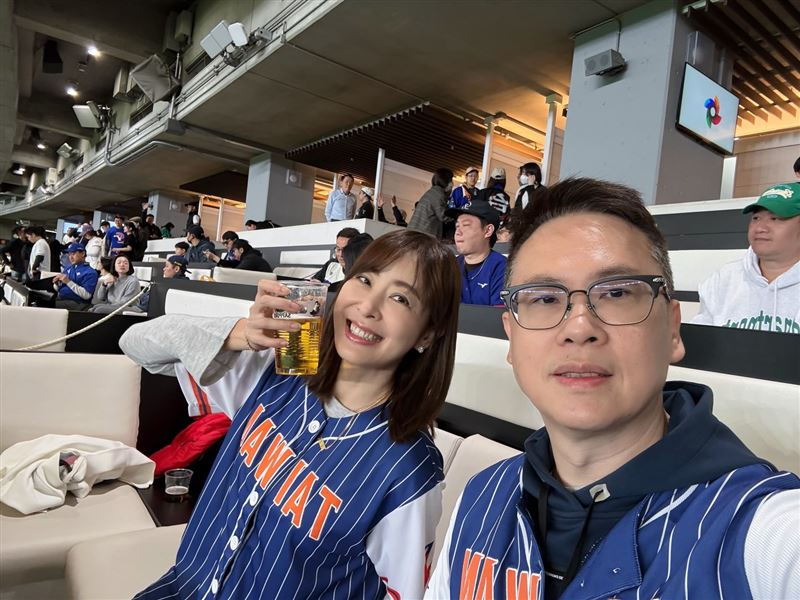 被點名接中職會長！賈永婕深夜再回應　PO一張照笑：到底會什麼？