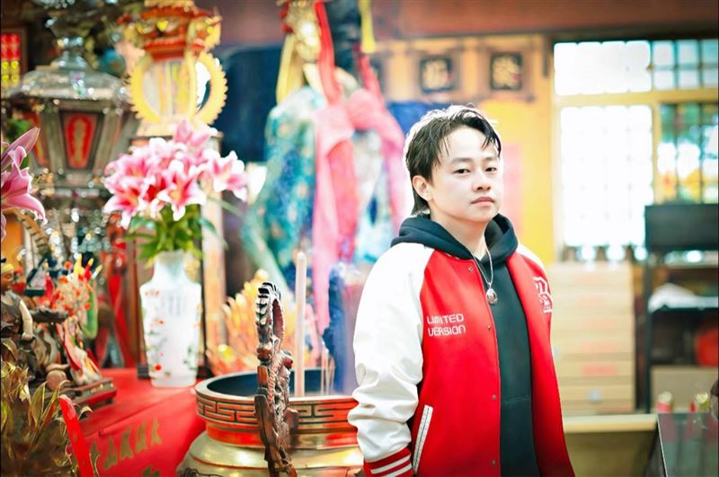 賴銘偉粉絲遭毒駕奪命！微笑合照成絕響　他痛罵：為何無法遏止？